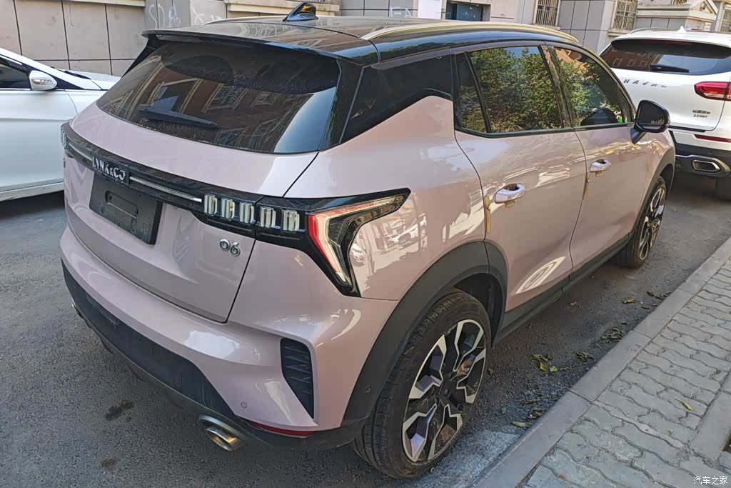 Lynk & Co 02, 2022 3