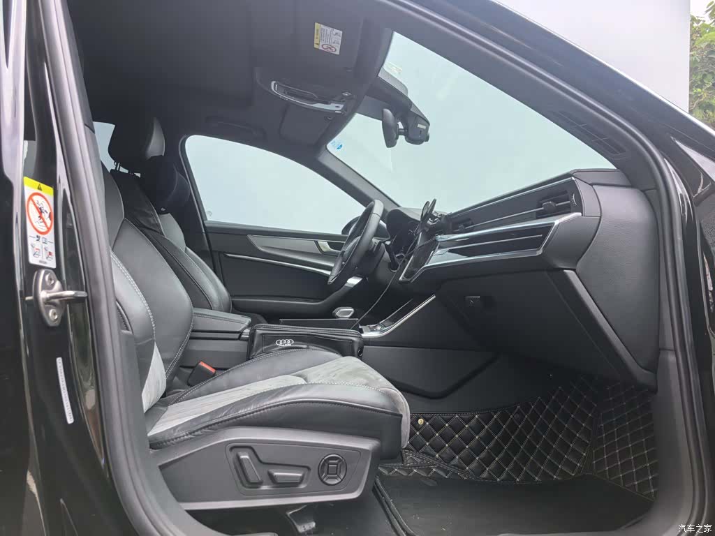 Audi A6L, 2021 12