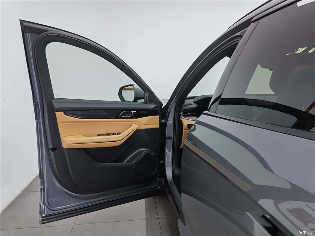 Lynk & Co 02, 2022 8
