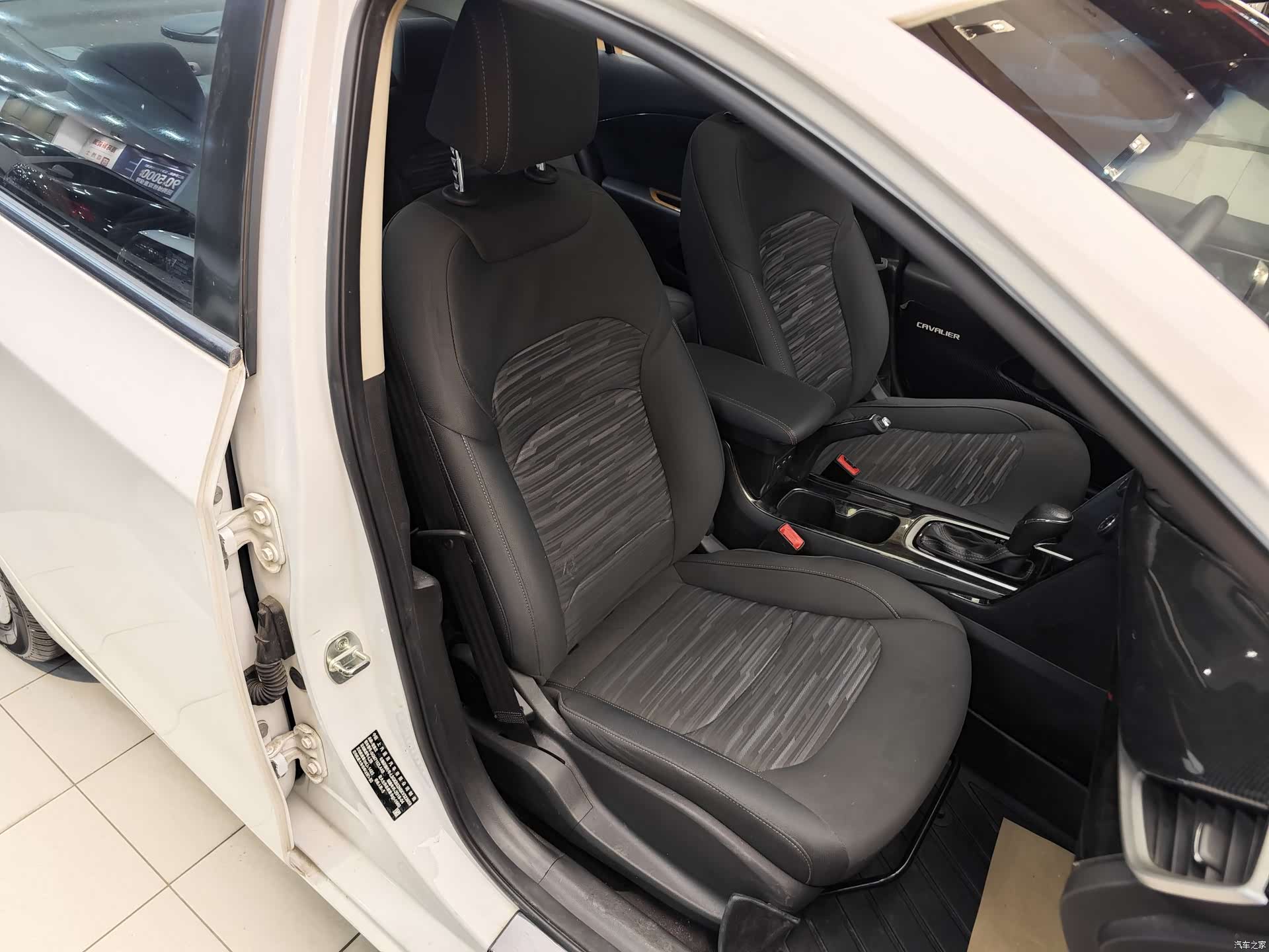 Chevrolet 320, 2019 31