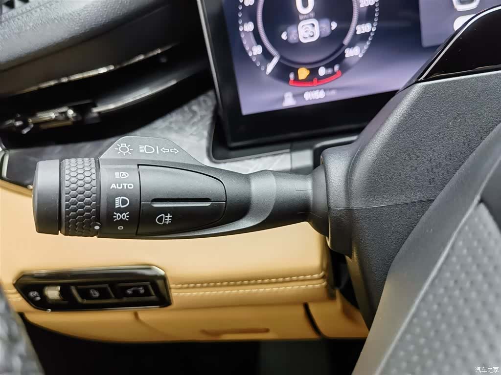 Lynk & Co 02, 2022 21