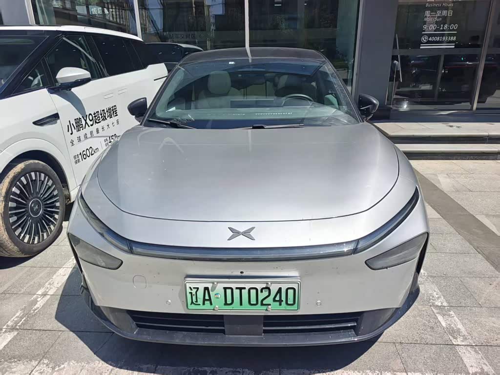 Xpeng P7