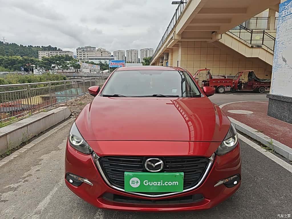 Mazda Mazda3, 2018 3