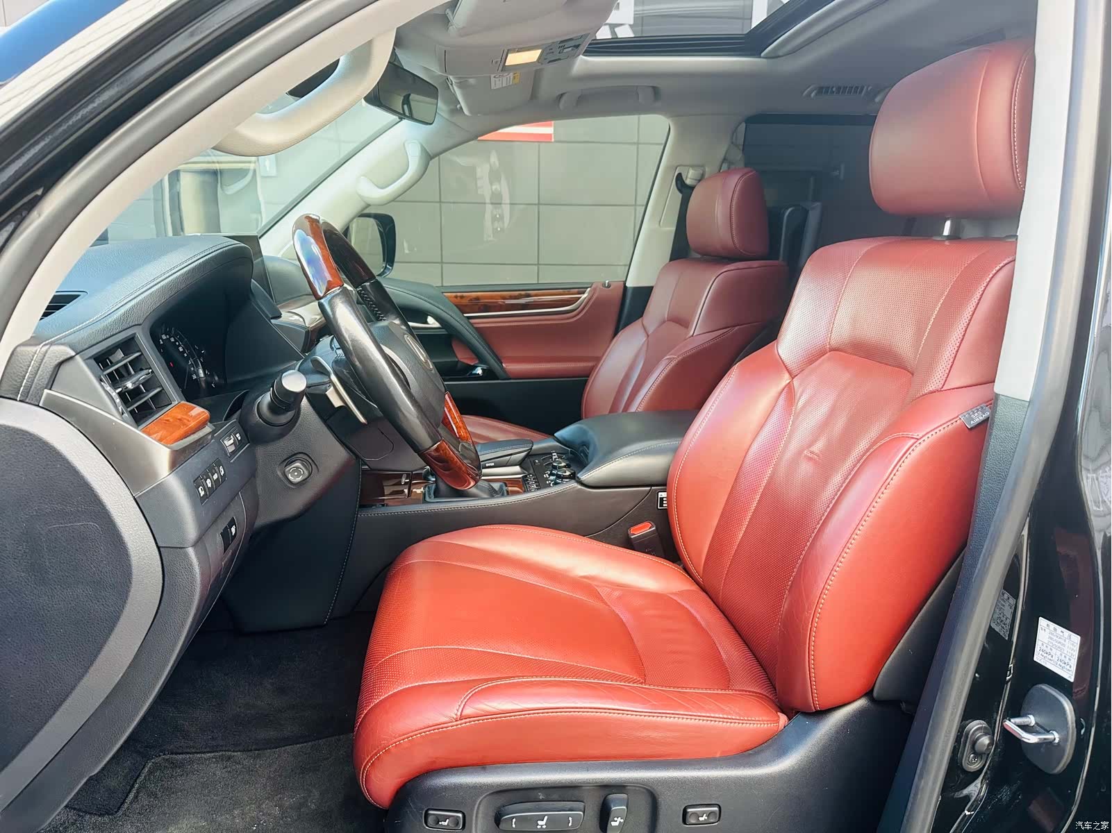 Lexus LX, 2016 9