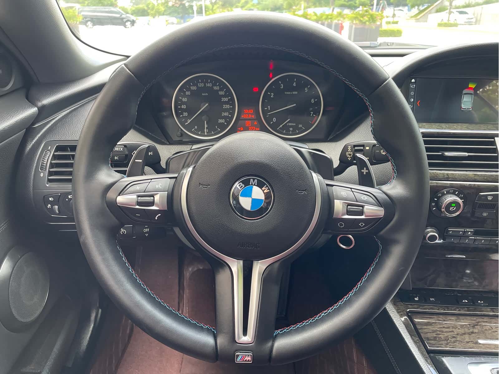 BMW 6 Series, 2010 18