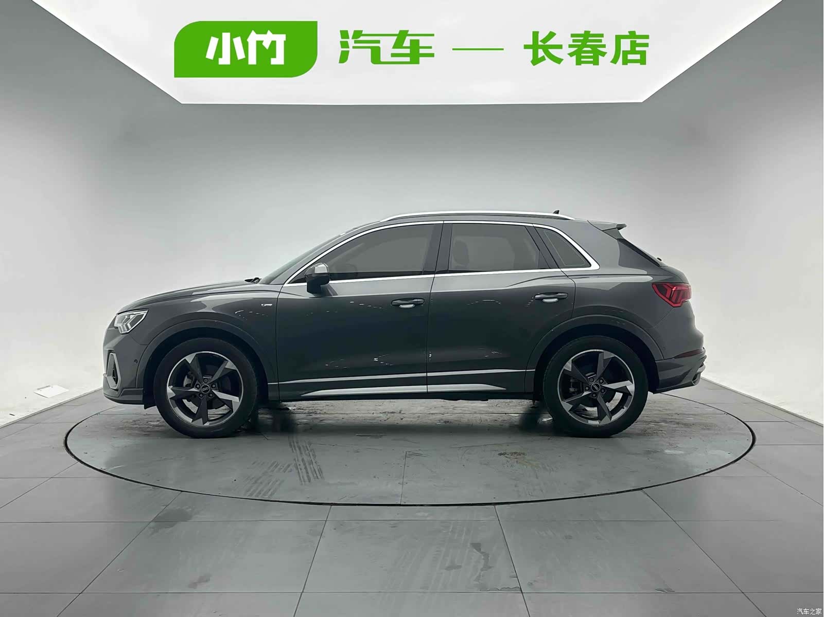 Audi Q3, 2022 3