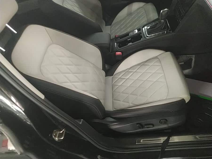 Volkswagen Magotan 2024, фото 25