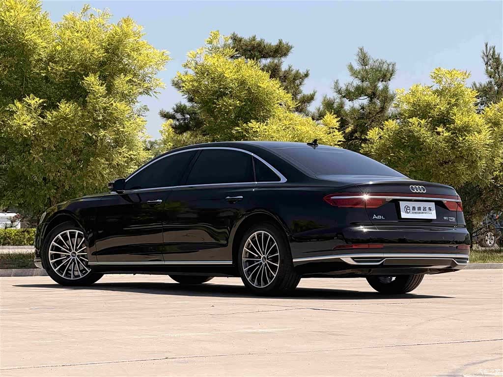 Audi A8L, 2021 28