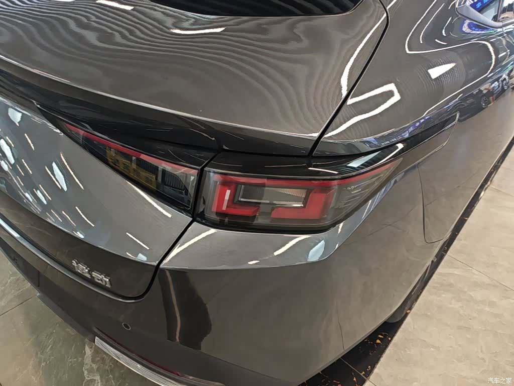 Changan Eado, 2025 8