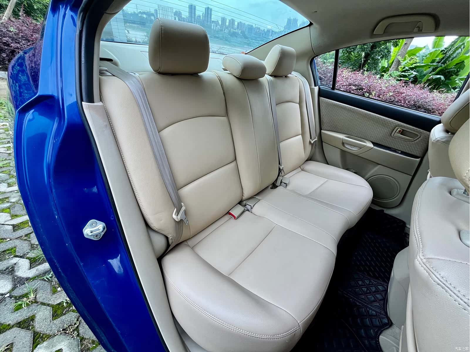 Mazda 3, 2010 15