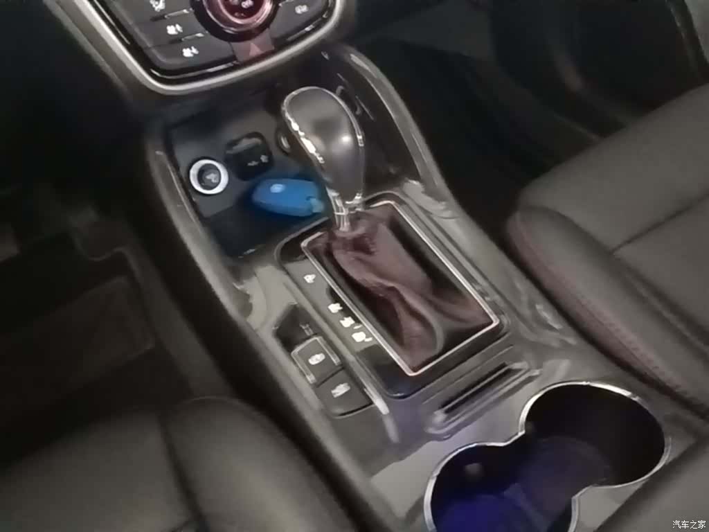 Changan CS75, 2018 14