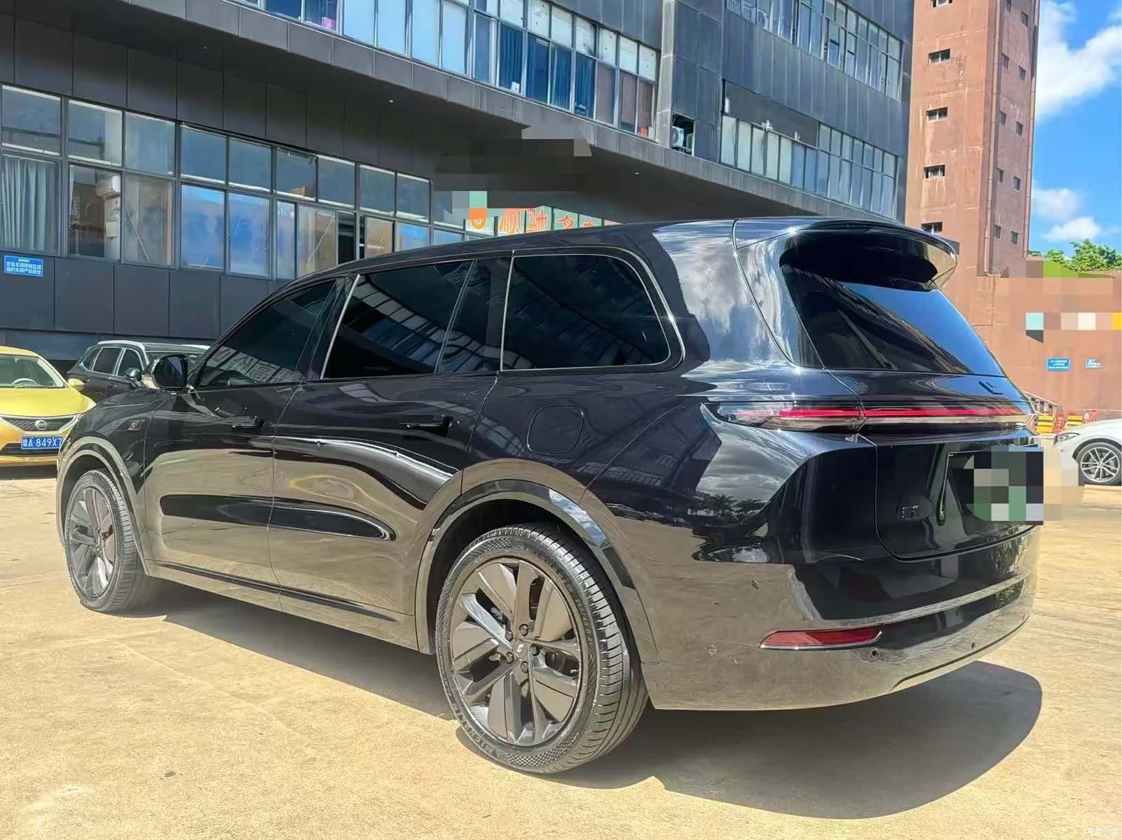 Li Auto L9, 2024 7