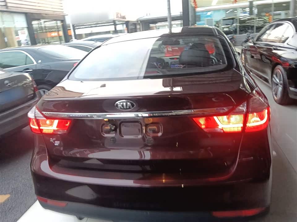 Kia K3