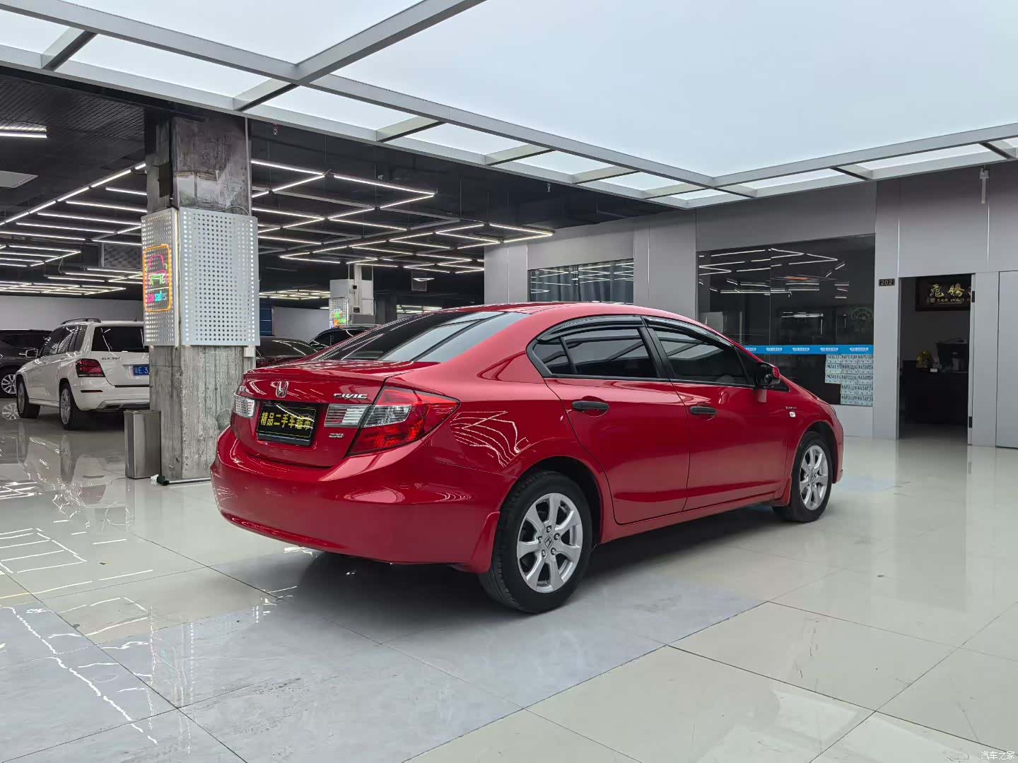 Honda Civic, 2014 3
