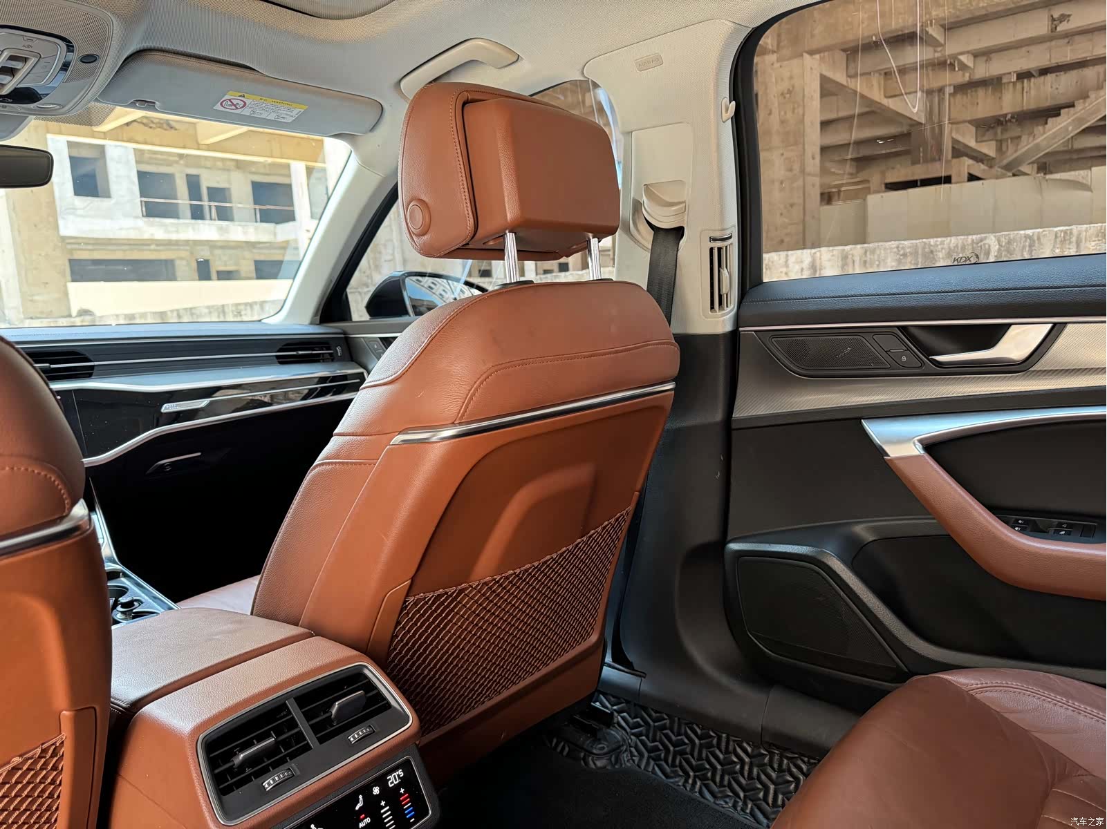 Audi A6L, 2021 7