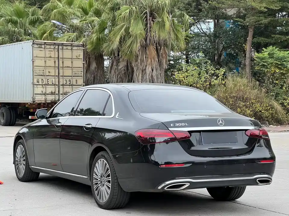 Mercedes-Benz E-class Mercedes-Benz E-class