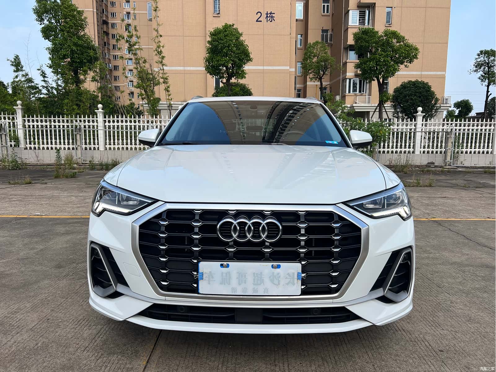 Audi Q3, 2022 2