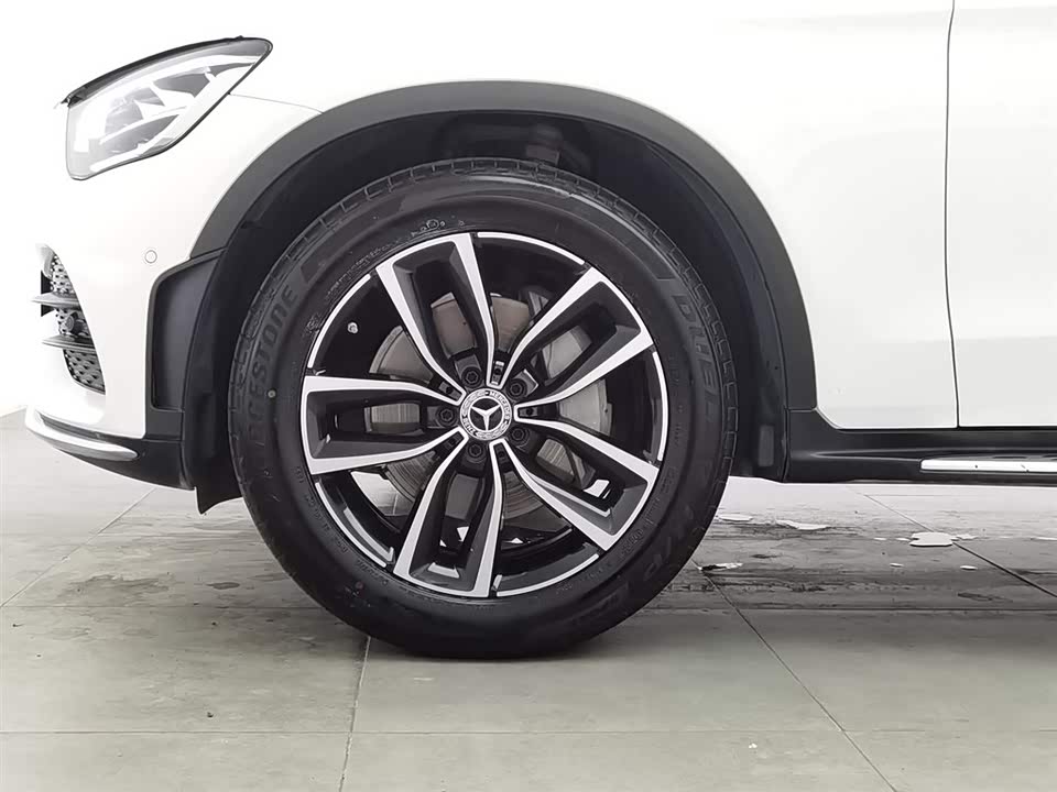 Mercedes-Benz GLC Mercedes-Benz GLC