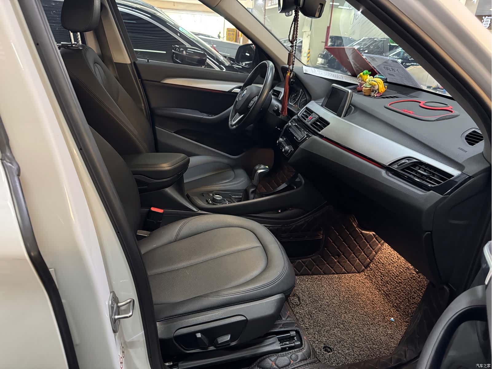 BMW X1, 2018 12