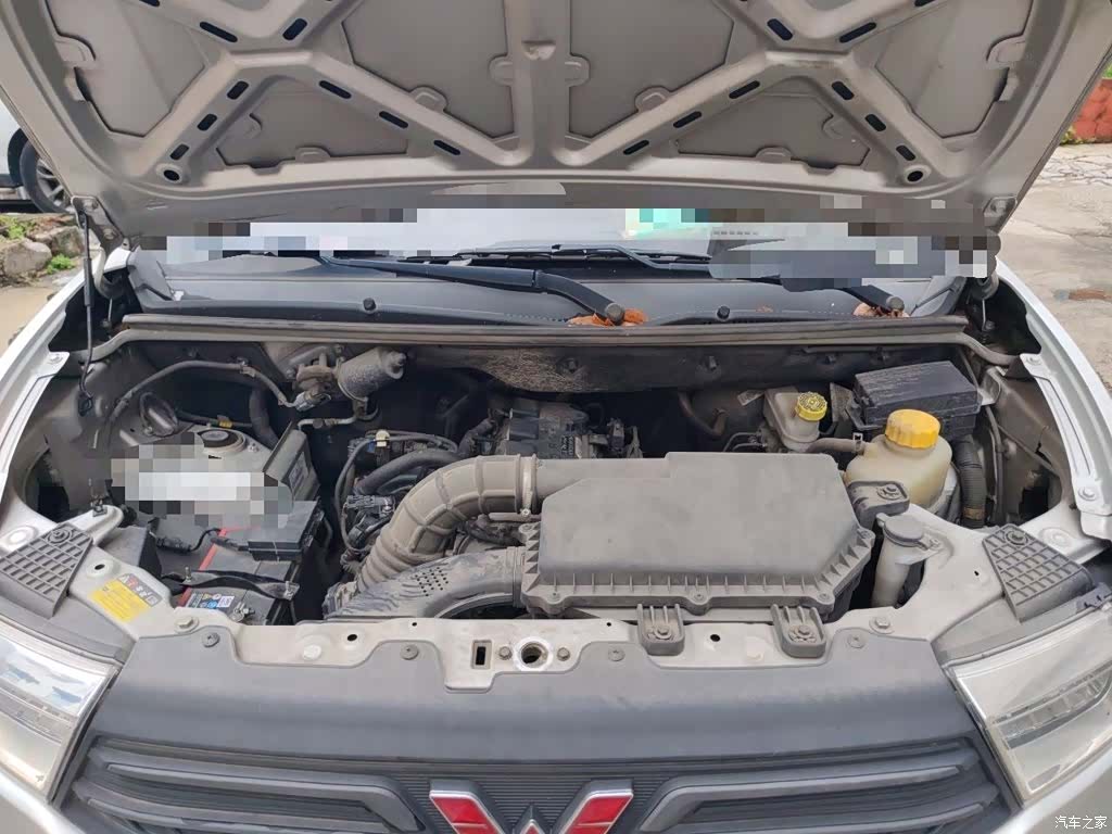 Wuling Hongguang, 2023 11