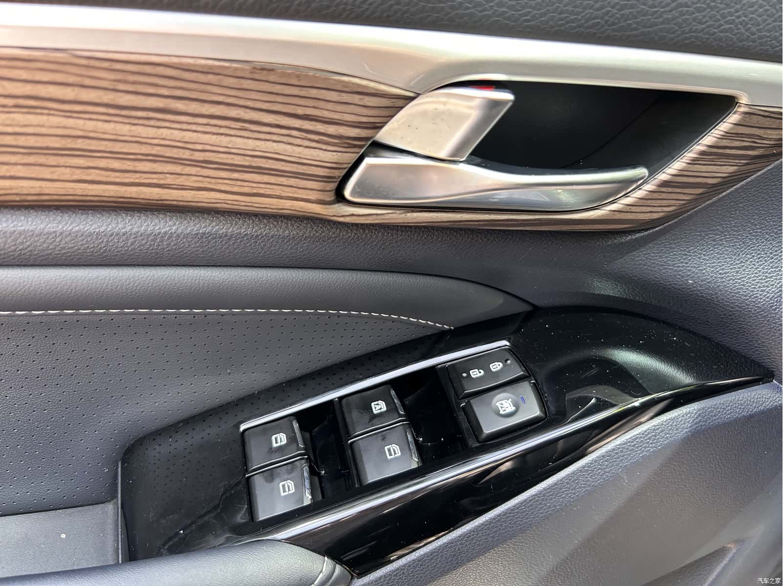 Trumpchi M8, 2021 18