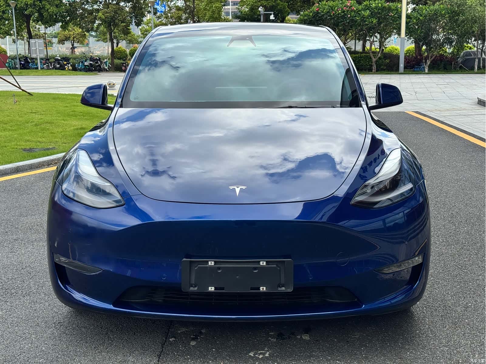 Tesla Model Y, 2021 2