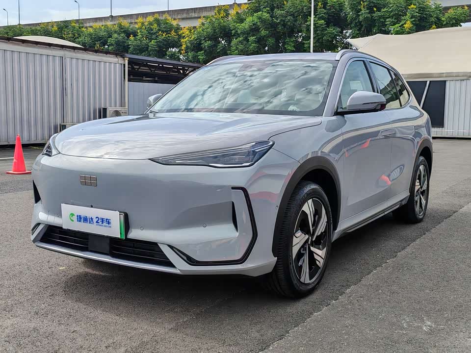 Geely Galaxy Galaxy E5