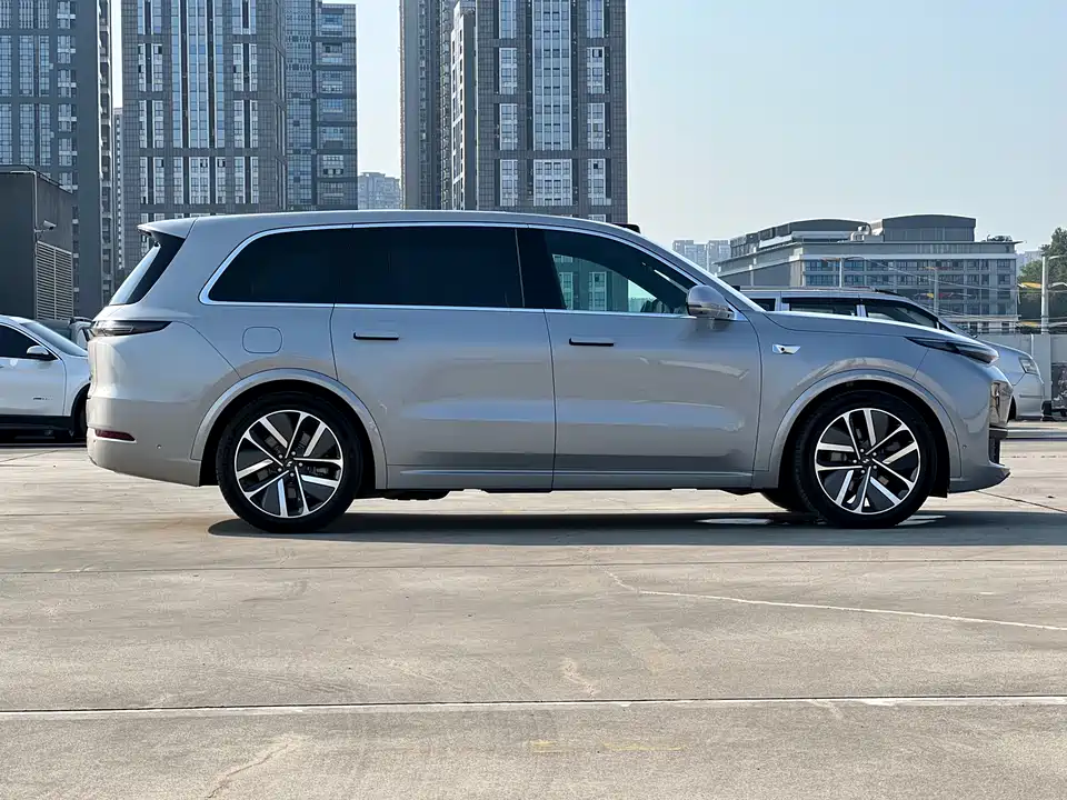 Li Auto Ideal L9