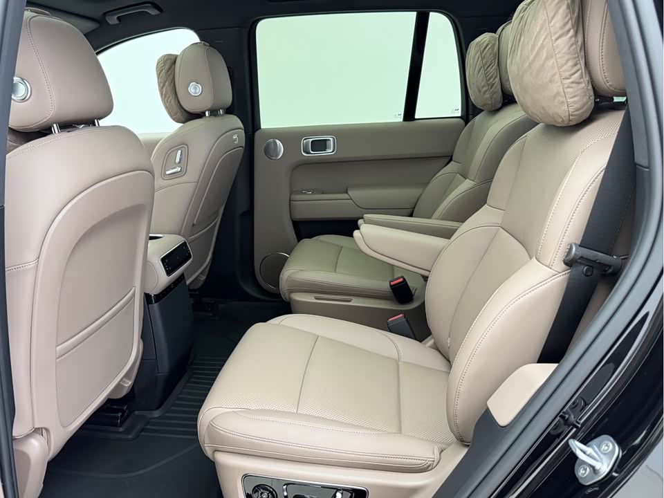 Li Auto Ideal L8