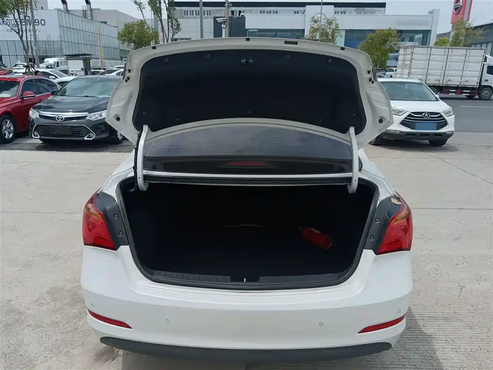 Hyundai Name picture