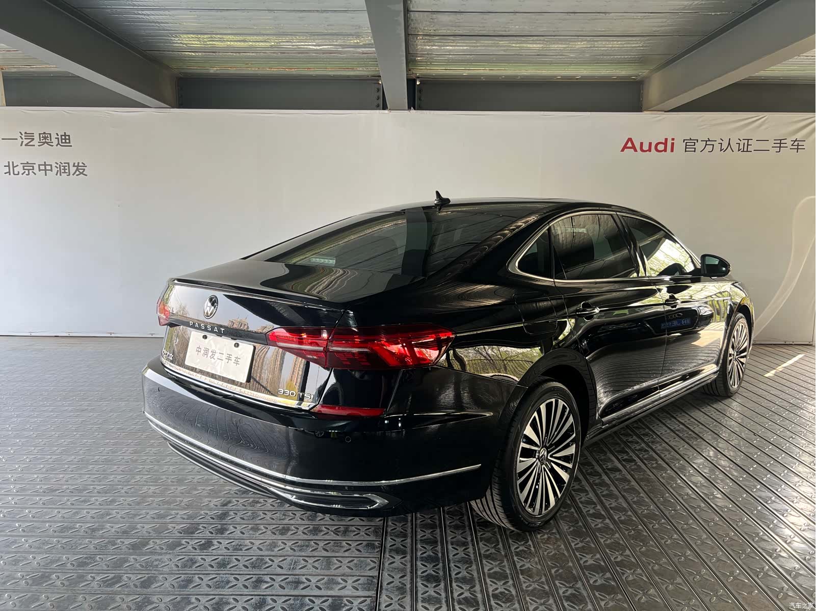 Volkswagen Passat, 2020 все фото