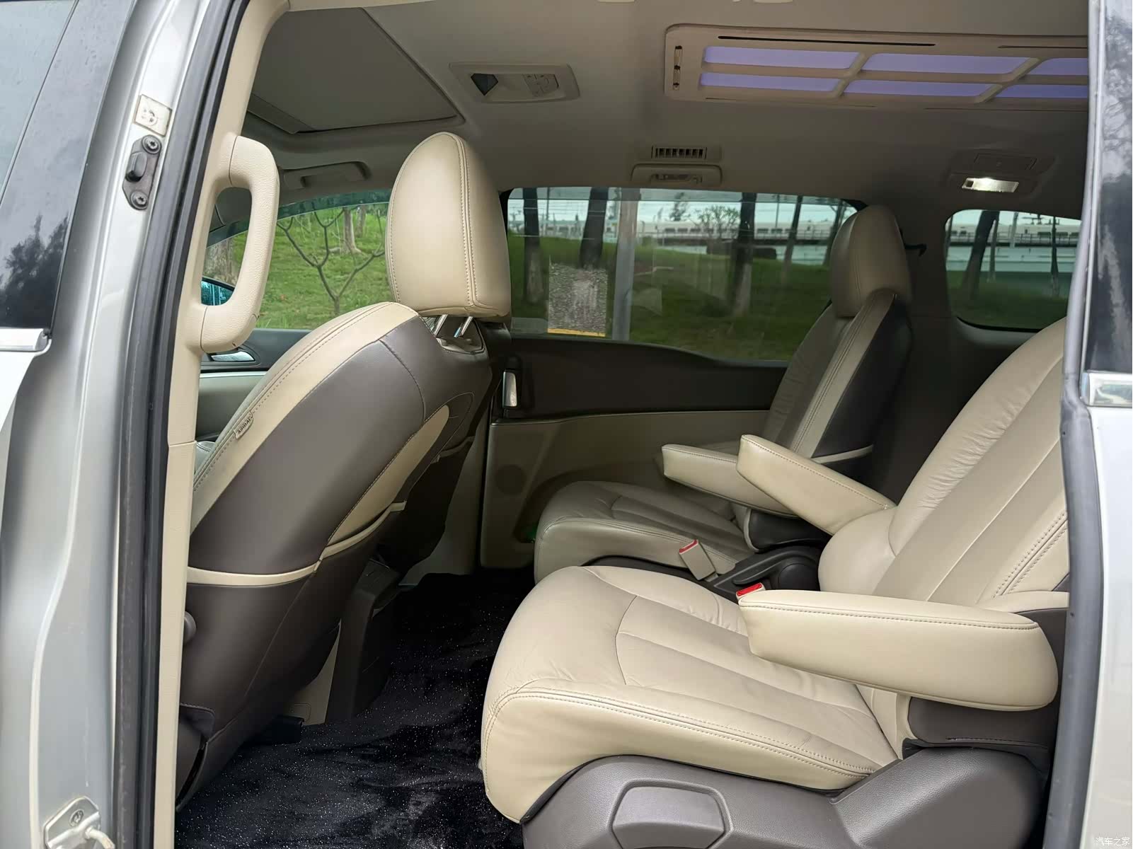 Buick GL8, 2012 все фото