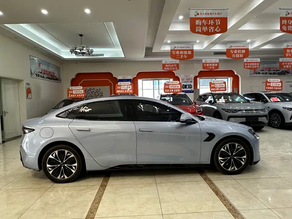 BYD seal