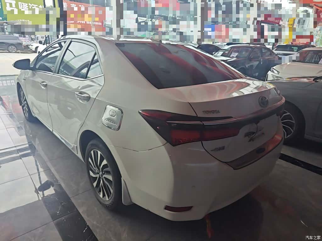 Toyota Corolla, 2018 все фото