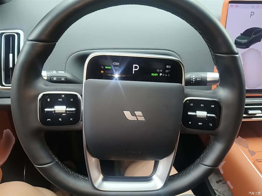 Li Auto L6, 2025 11