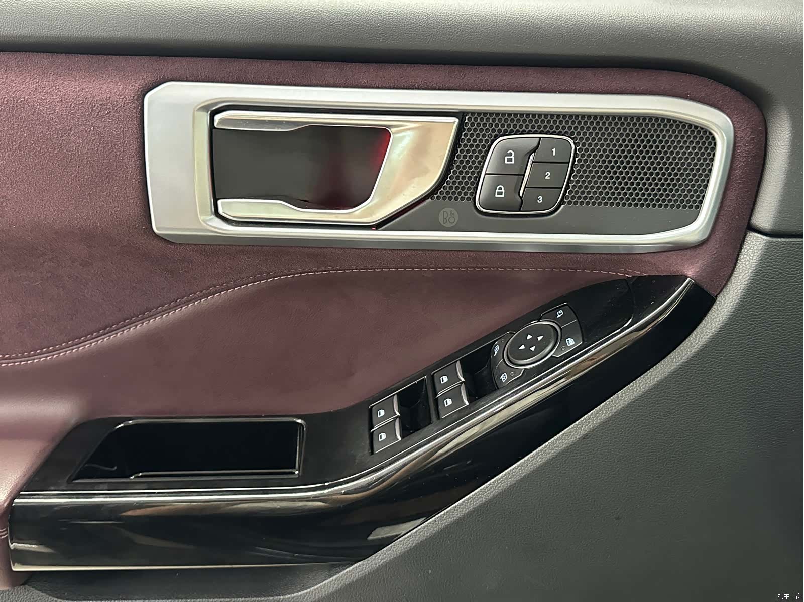 Ford Explorer, 2023 24