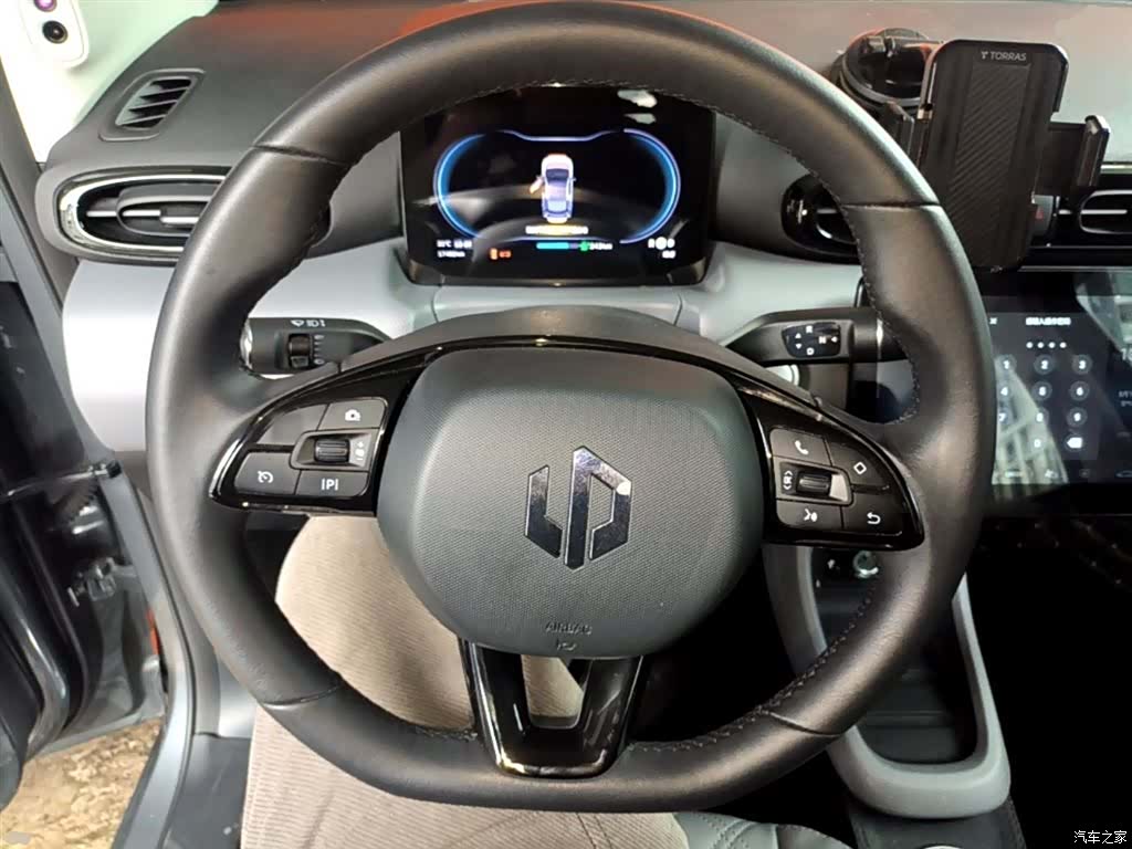 Leapmotor T03, 2022 11