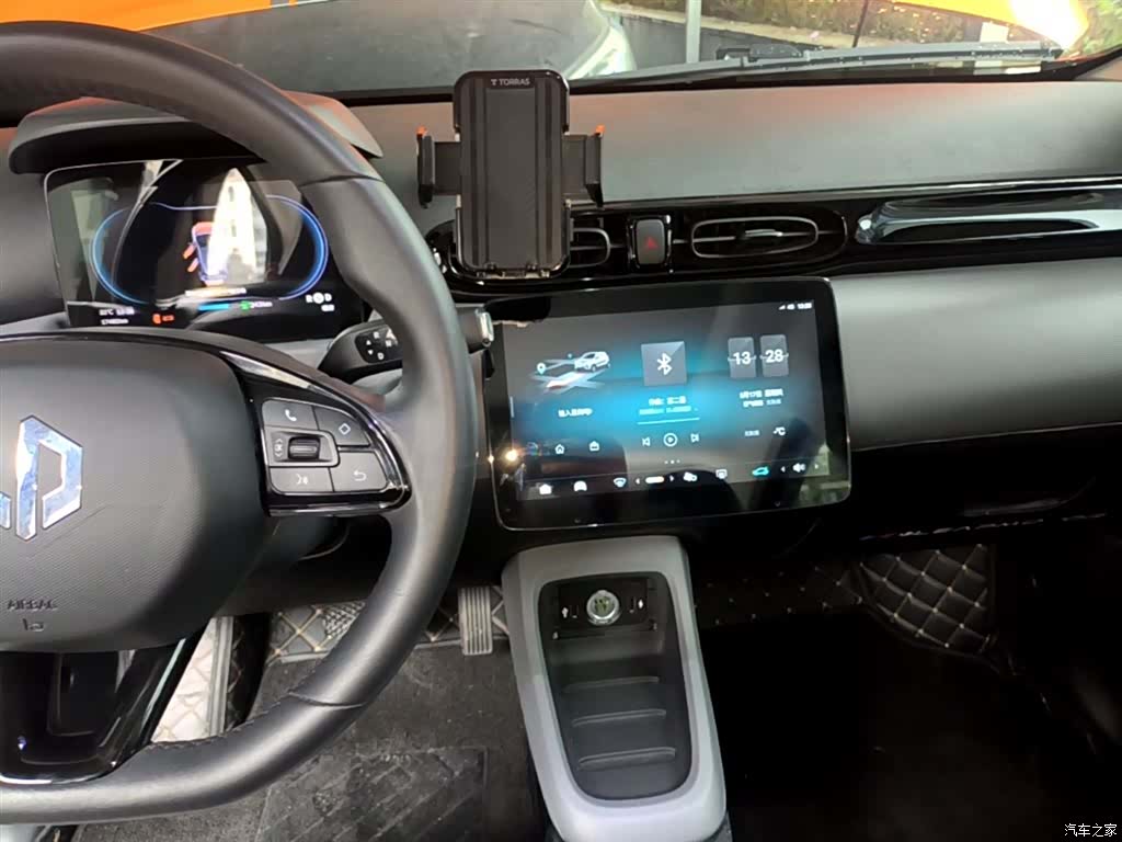 Leapmotor T03, 2022 14