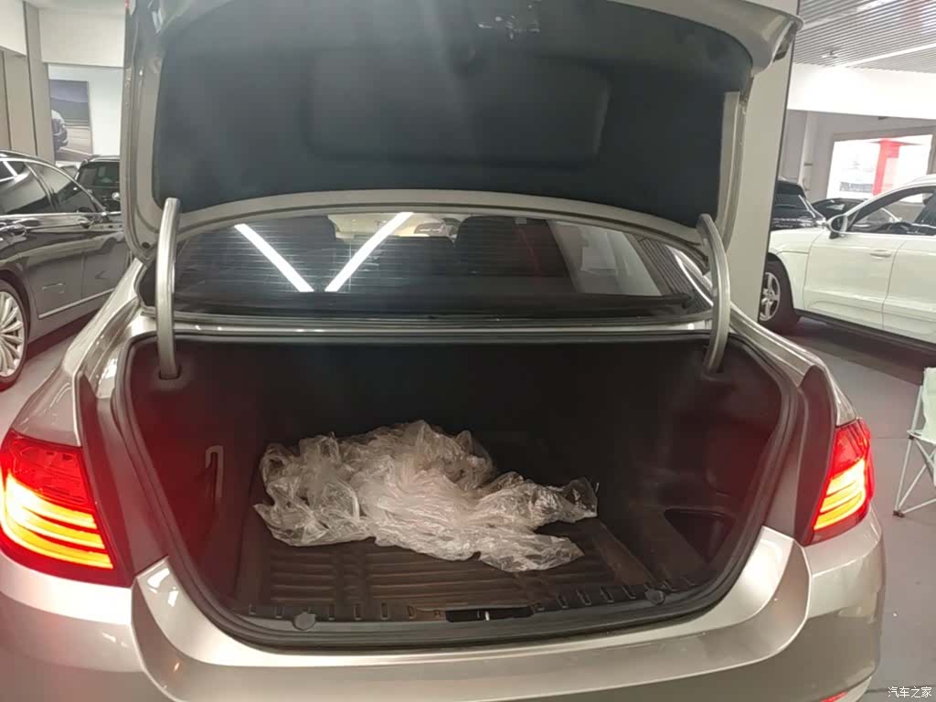 BMW 5 Series, 2015 19