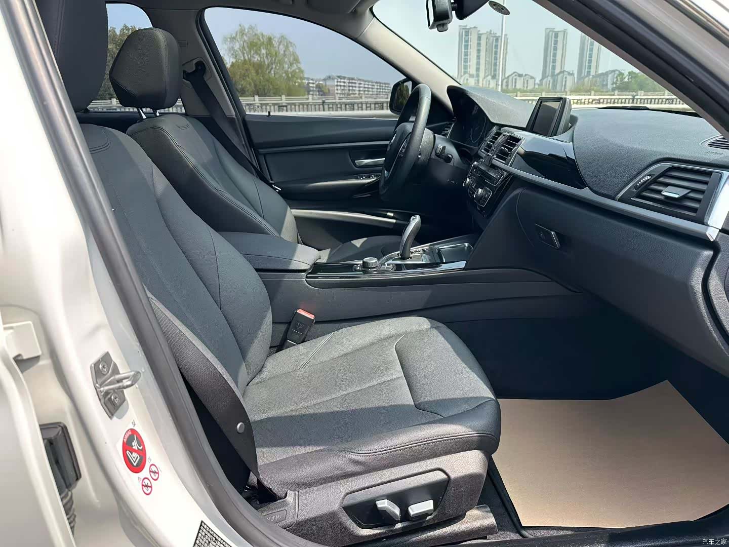 BMW 3 Series, 2017 6