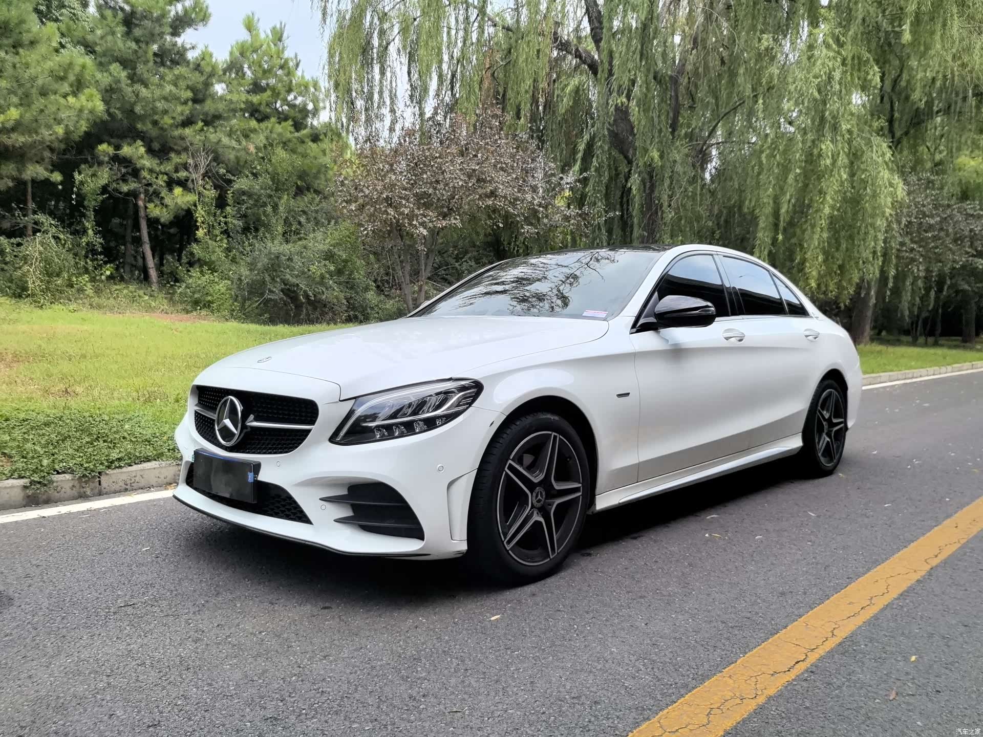 Mercedes-Benz C-Class, 2021 1