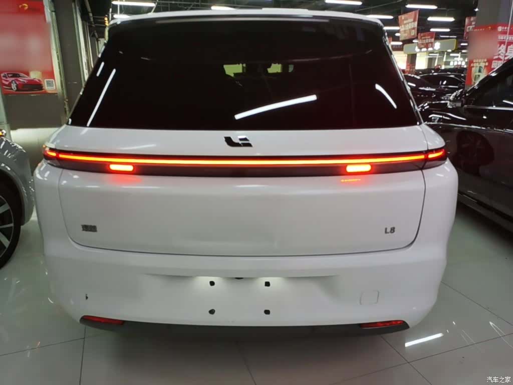 Li Auto L8, 2024 6