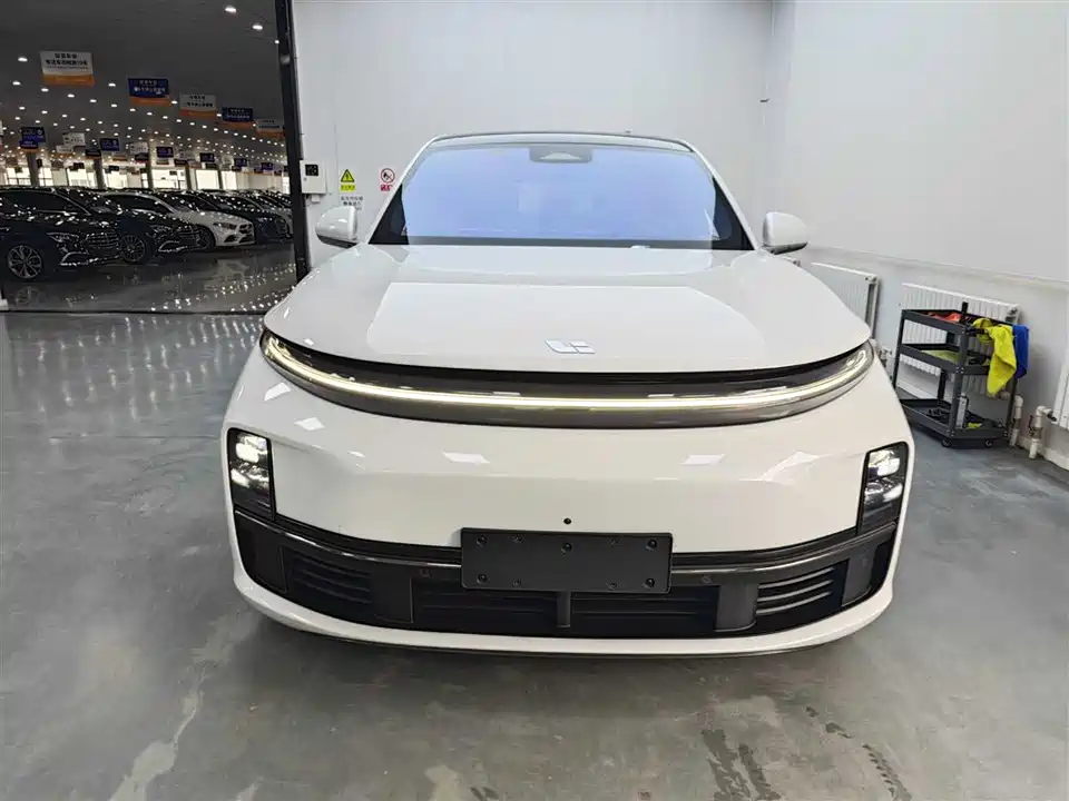 Li Auto Ideal L7