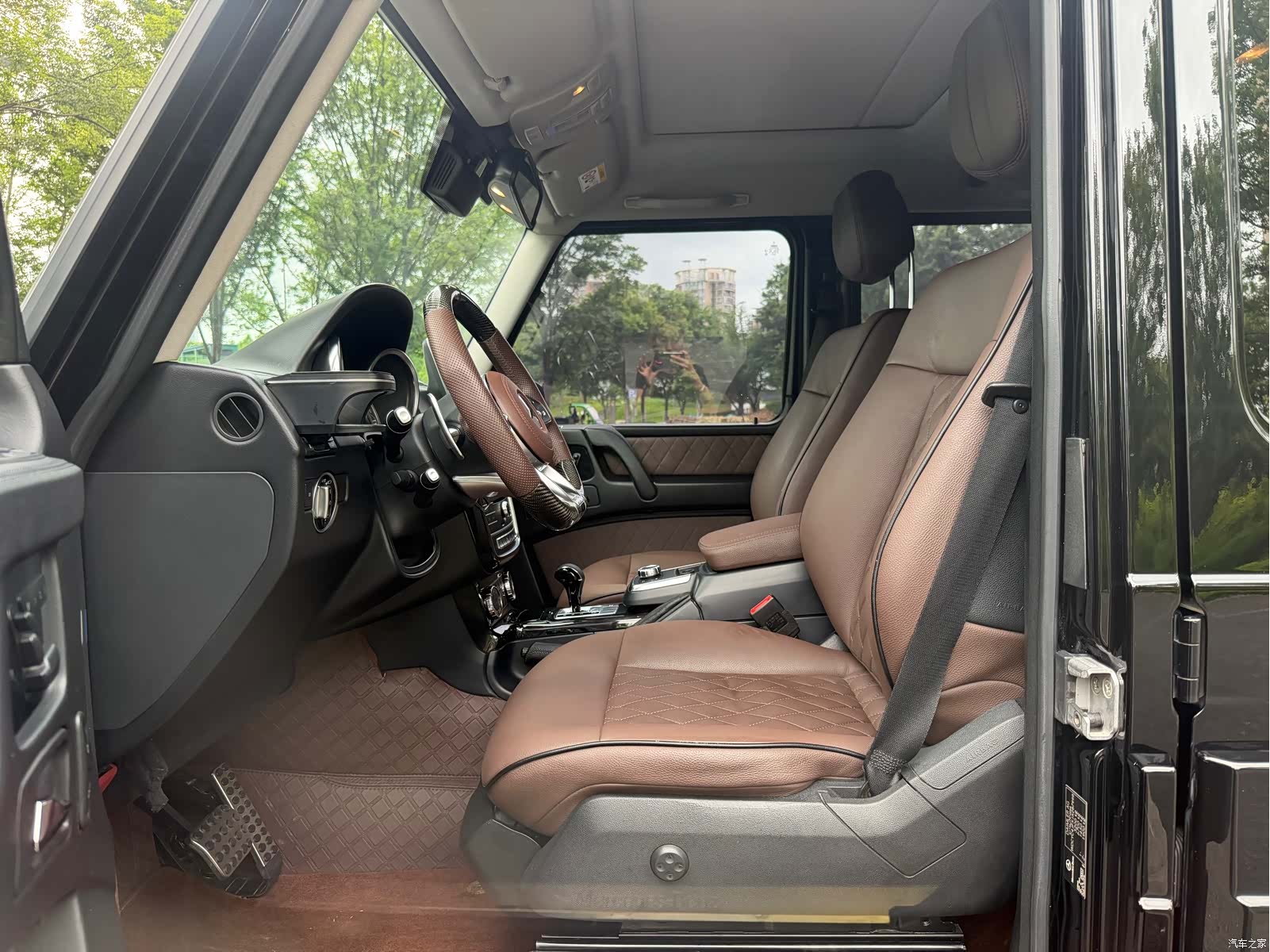 Mercedes-Benz G-Class, 2019 12