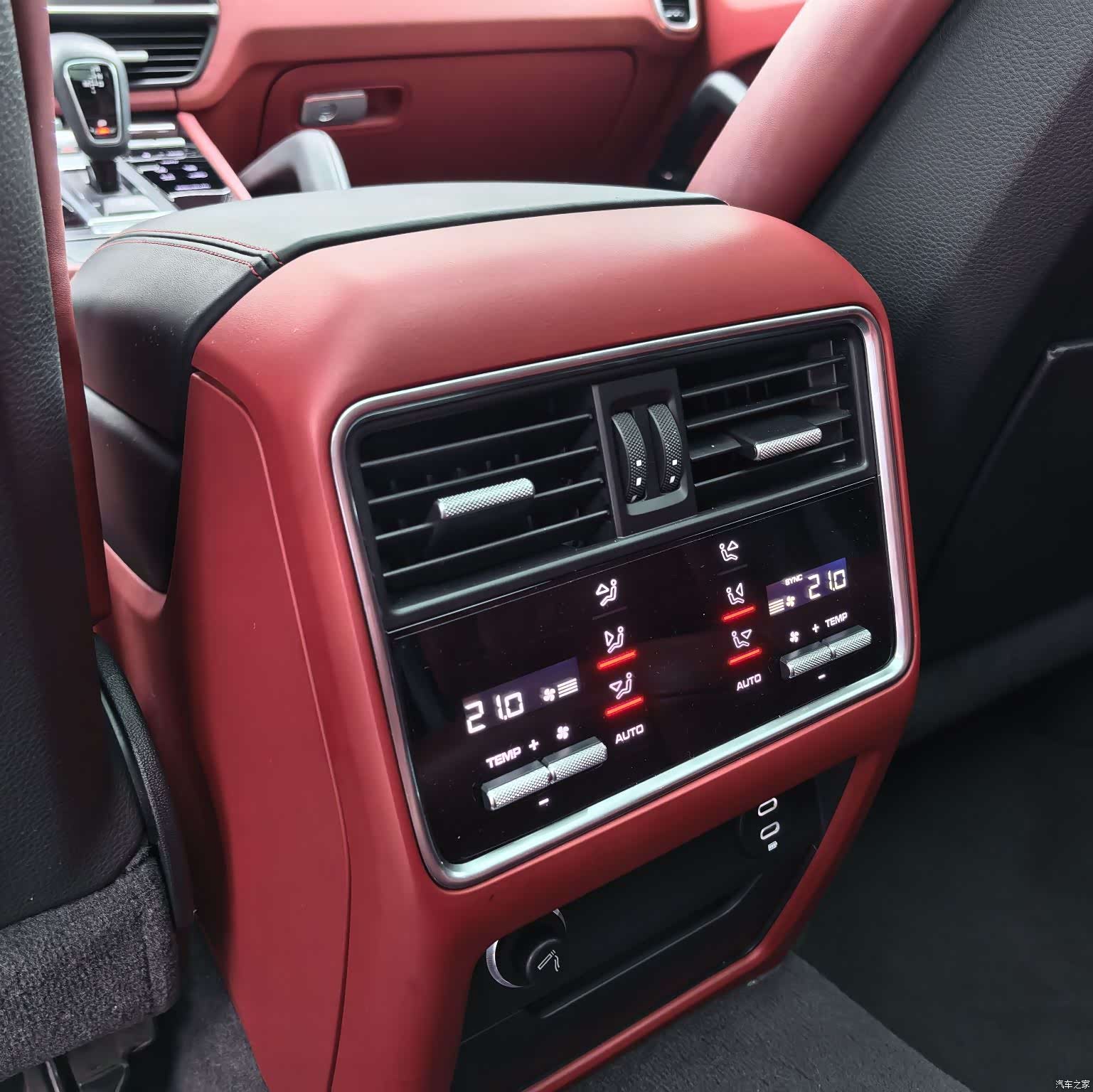 Porsche Cayenne, 2020 9