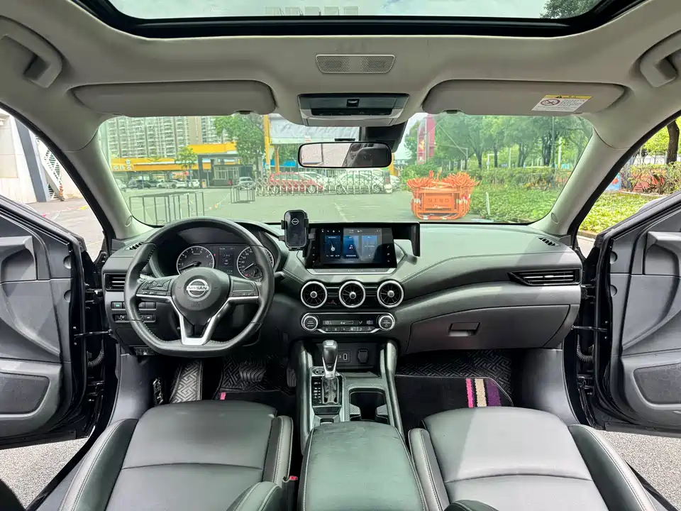 Nissan Xuan Yi