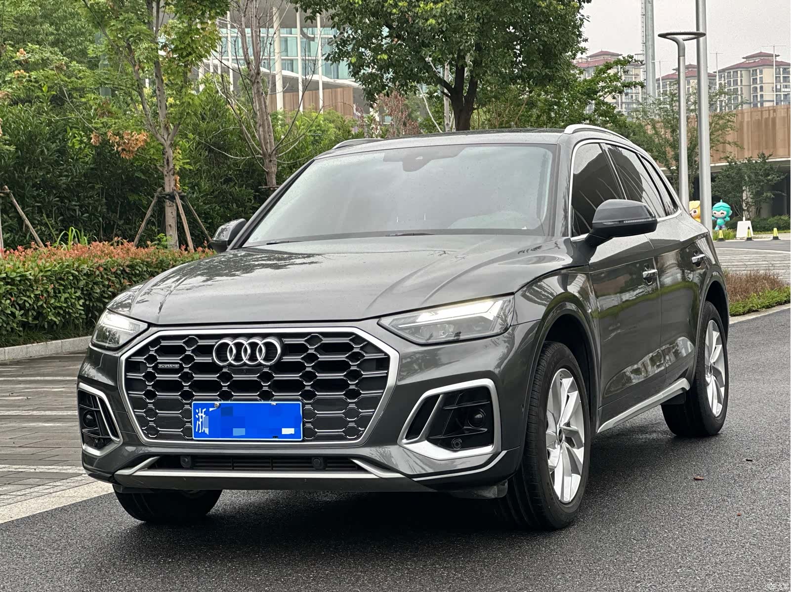 Audi Q5L, 2023 1