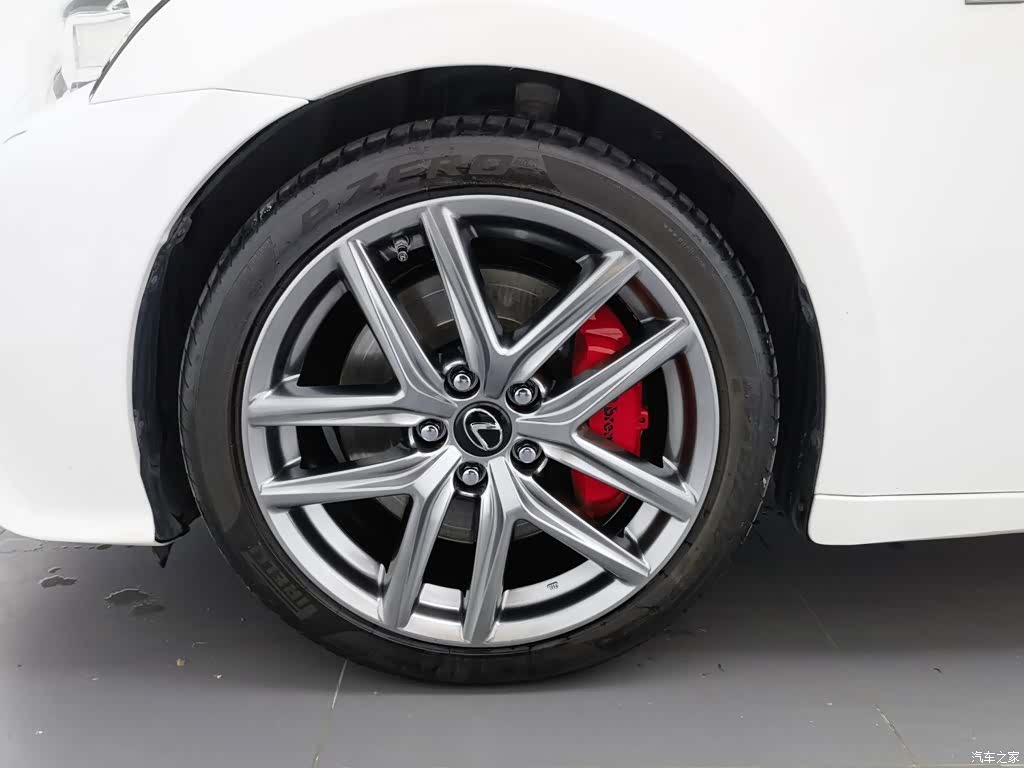Lexus IS, 2016 17