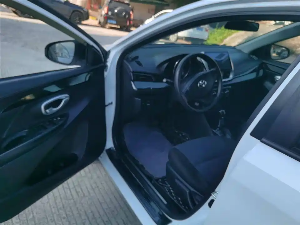 Toyota YARiS L Zhixuan
