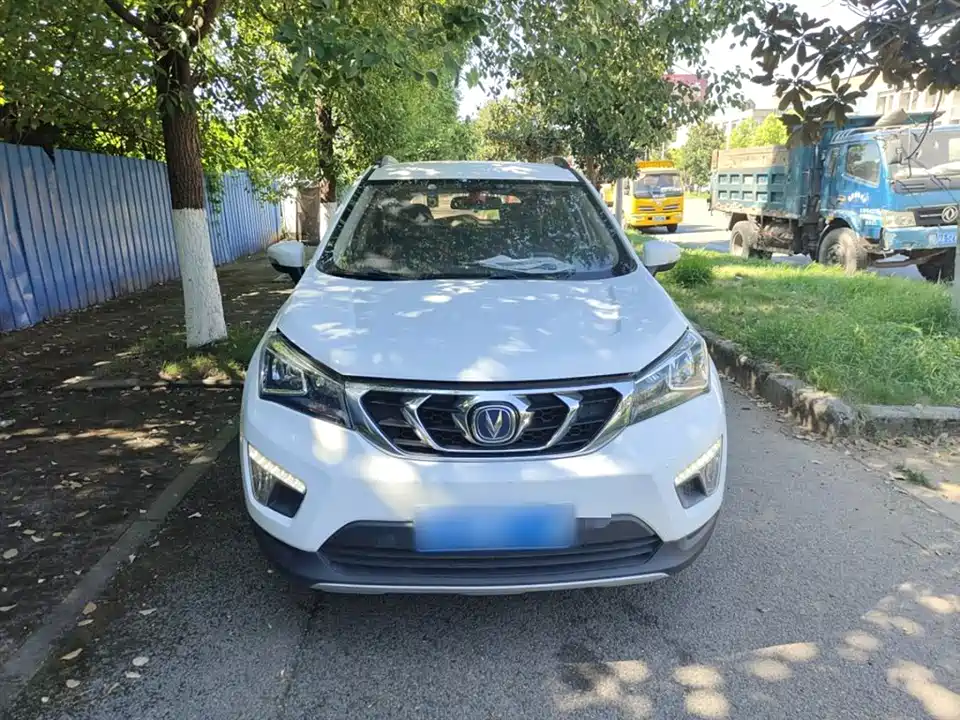 Changan CS15